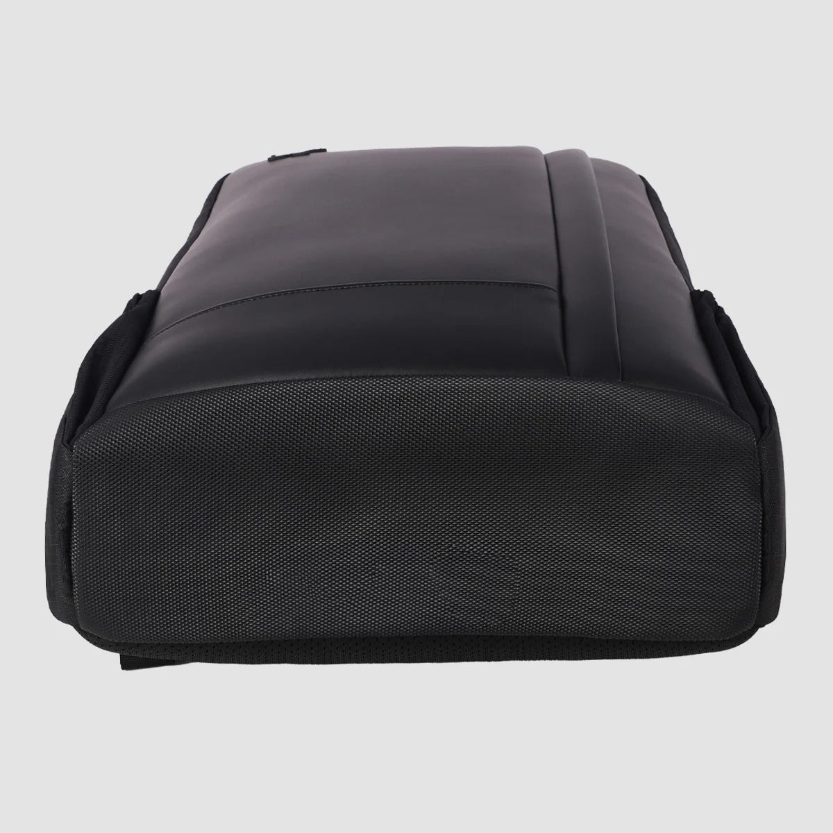 Arctic Fox Slick Laptop Backpack (Black / Dark Denim)