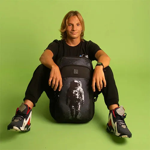 Gear Art Astronaut 19" Backpack – Black-White & Black-Grey