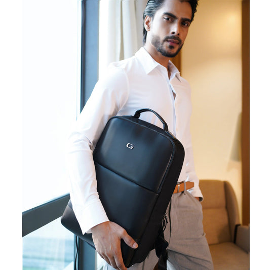 Gear Elevate 20L Laptop Backpack – Black