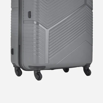 Safari Carter Hard Luggage With 4 Wheels - polypropylene